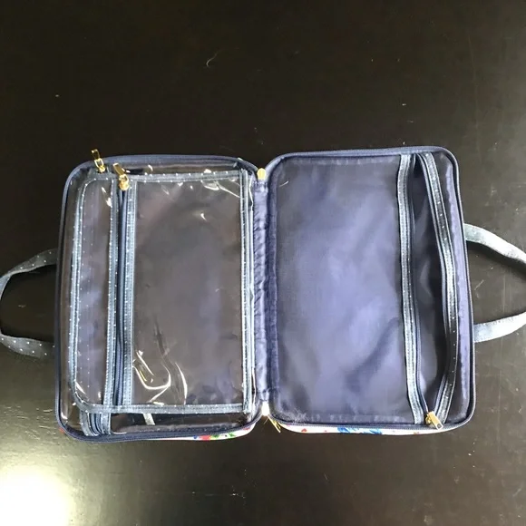 Makeup / Toiletries Travel Bag / Case - Picture 5 of 8